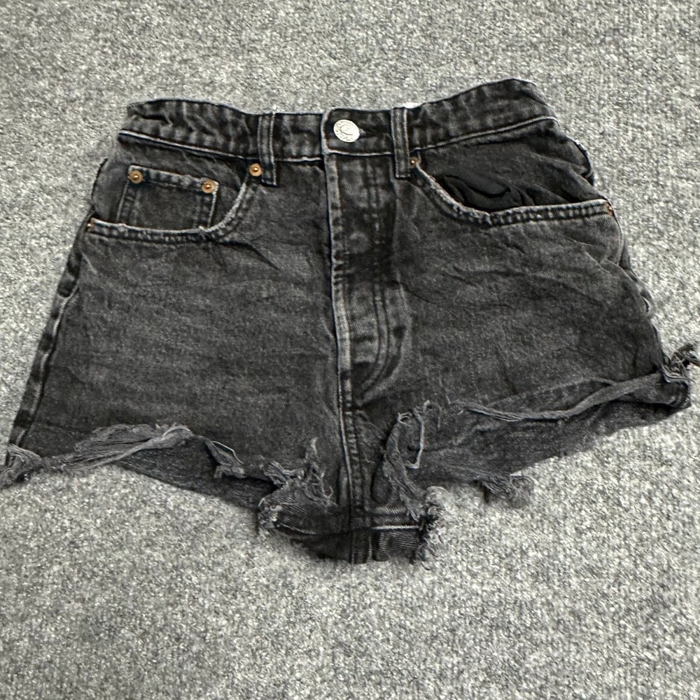 Zara Shorts Womens Size 2 Black Denim High Waisted Distressed Raw Hem Cotton